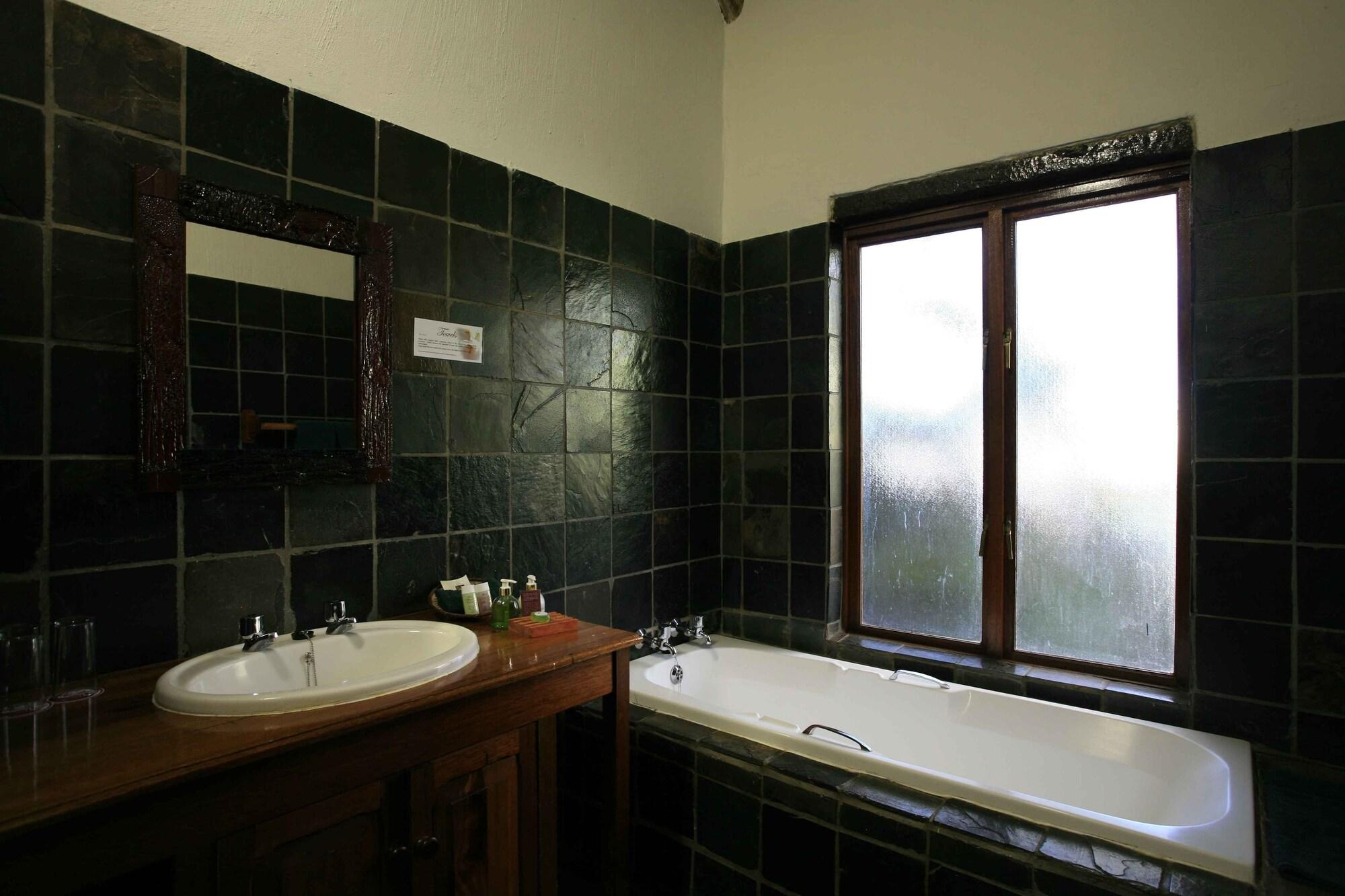 רסטנבורג Kedar Heritage Lodge, Conference Centre & Spa מראה חיצוני תמונה